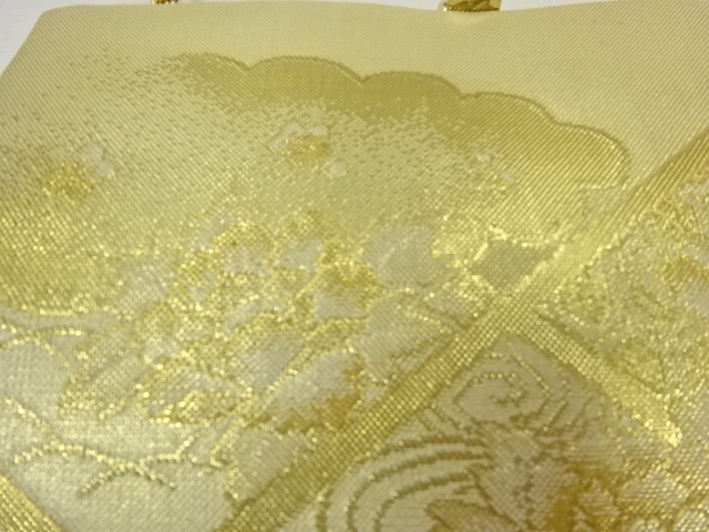  リサイクル　襷に草花・古典柄模様織出し和装バッグ